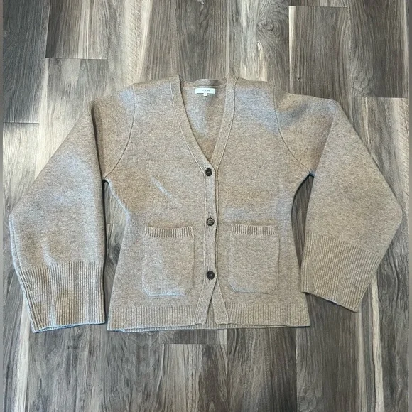 🛑SOLD🛑 NWOT Almina Concept Merino Wool V Neck Cardigan in Oatmeal - Picture 7 of 14